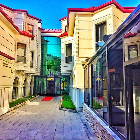 Kars-I Si̇Ri̇N Otel Εξωτερικό φωτογραφία