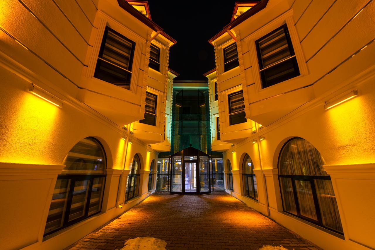 Kars-I Si̇Ri̇N Otel Εξωτερικό φωτογραφία